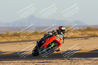 media/Nov-17-2024-CVMA (Sun) [[1fec520723]]/Race 18-Supersport Middleweight/